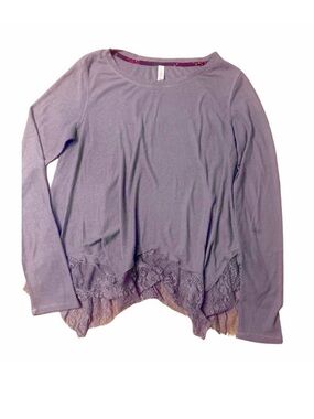 Xhilaration Pale-Purple Lightweight Top